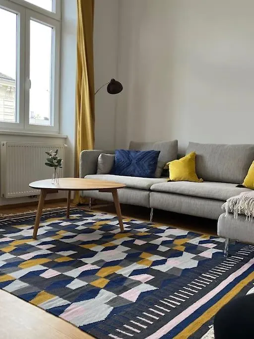 Apartment Schoene Altbauwohnung Wien