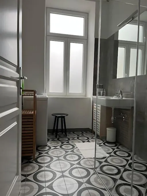 Schoene Altbauwohnung Wien
